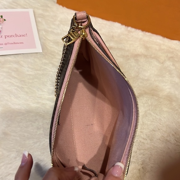 Authentic Louis Vuitton Pallas - Picture 9 of 16
